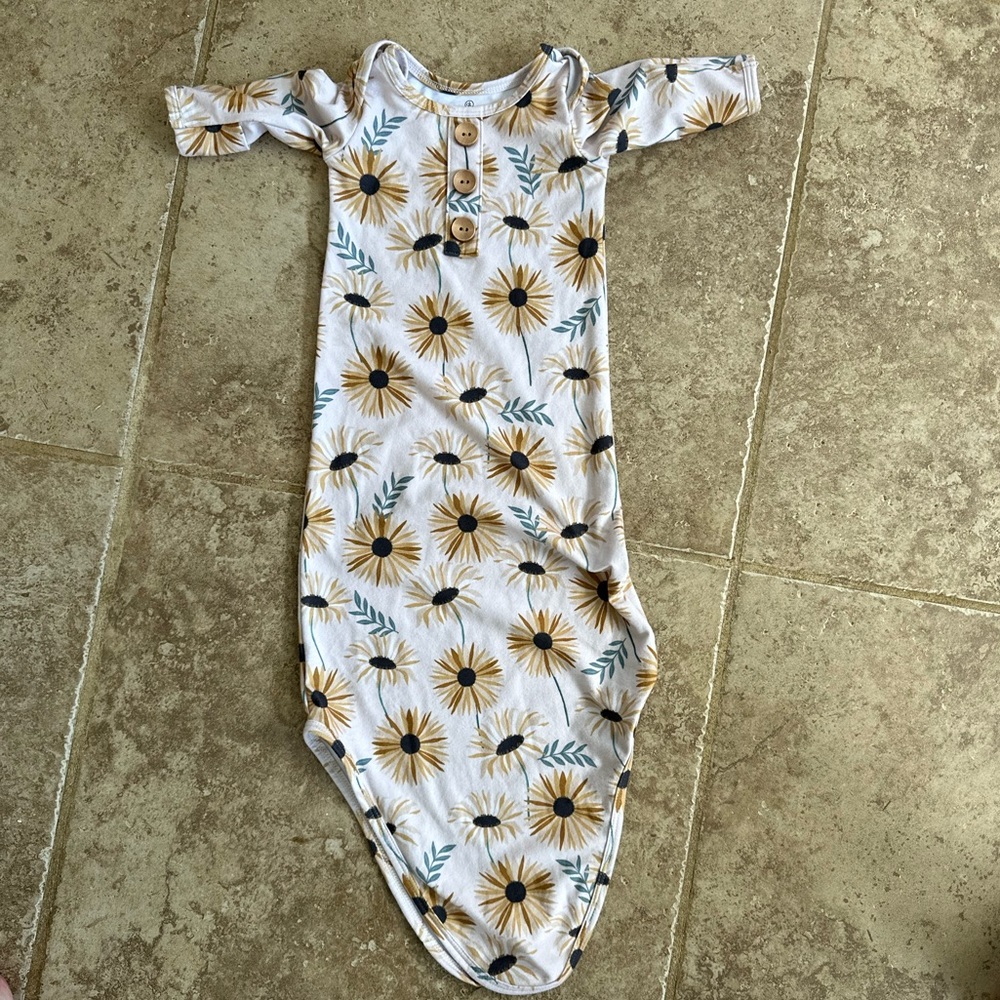 Caden Lane Knotted Gown